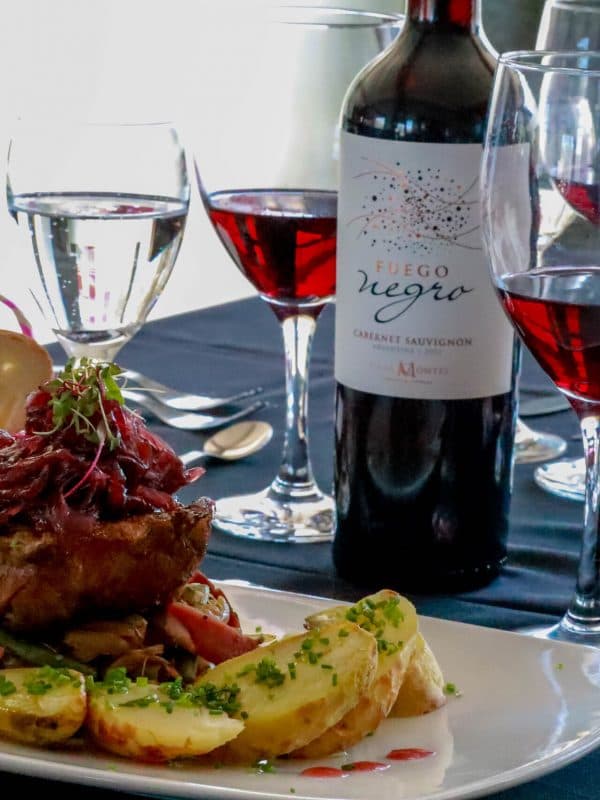 Plato servido en En lo de Alfredo, el restaurant de Syrah Hotel Corporativo Minero